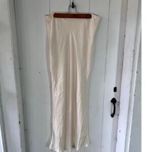 Meshki ivory skirt‎